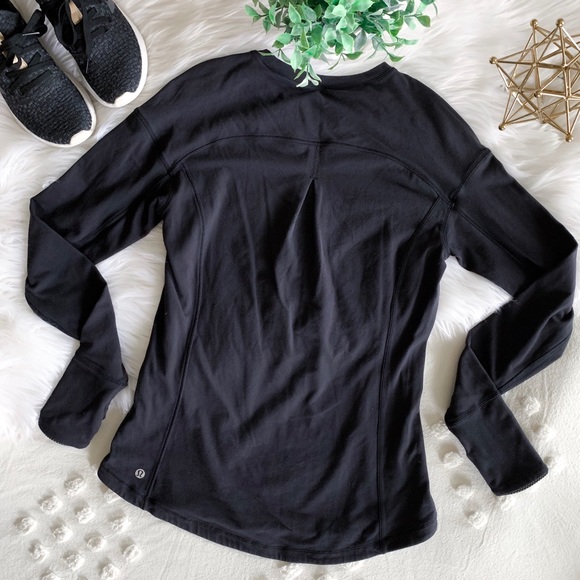 lululemon athletica Tops - Lululemon “Outrun Long Sleeve” Top